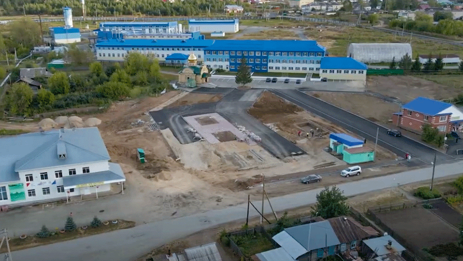 Благоустройство центральной площади в п. Уфимский Ачитского района