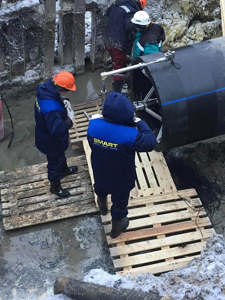 Ремонт водовода диаметром 1200 мм